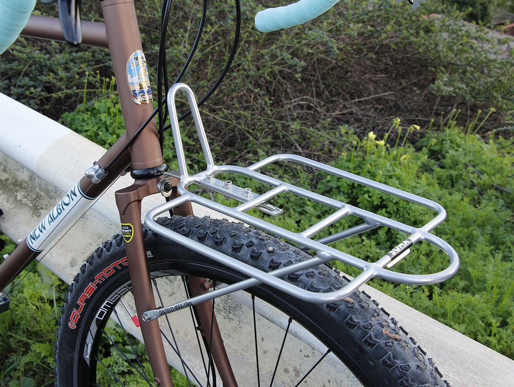 Soma Rack Demi Porteur Front | The Merry Sales Co.